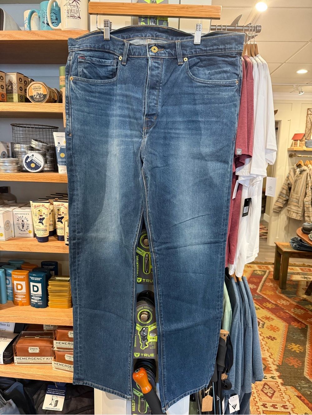 WiesMade Men's Straight Denim Jeans in Blue 40x32.5 - Classic Everyday Fit